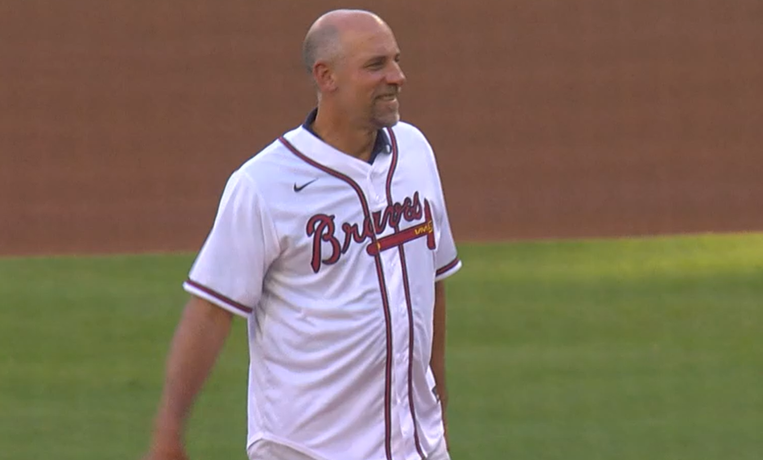 Smoltz Reacts: Braves Fans Won’t Believe What He Says About Yankees Signing Fried