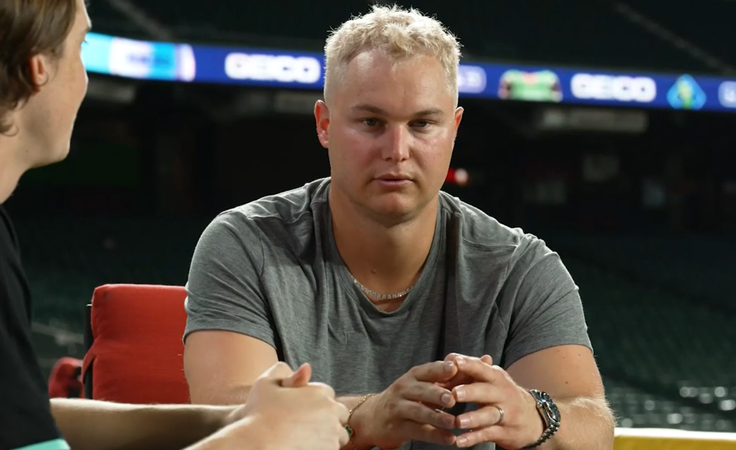 Joc Pederson Signs with the Rangers