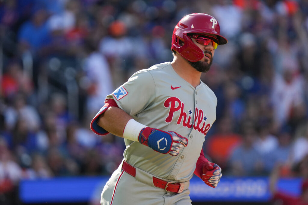 Phillies, Schwarber Discussing an Extension