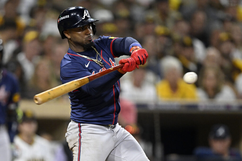 Braves' Bats Go Silent