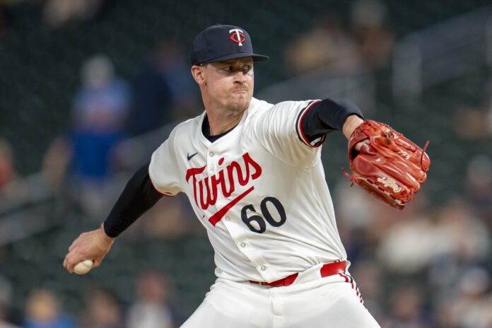 Braves Sign Pitcher From O's and Send Suarez Packing Braves Sign Pitcher From O's and Send Suarez Packing