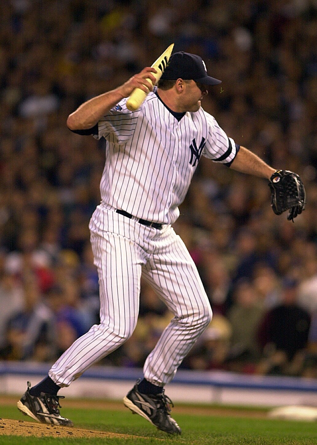 Roger Clemens throwing the bat