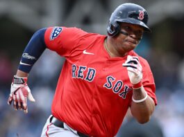 Here's Why Braves Fans Jumped Into the Devers Debate