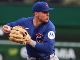 MLB Insider Suggests Cubs Send Gold Glover to Yankees Midseason