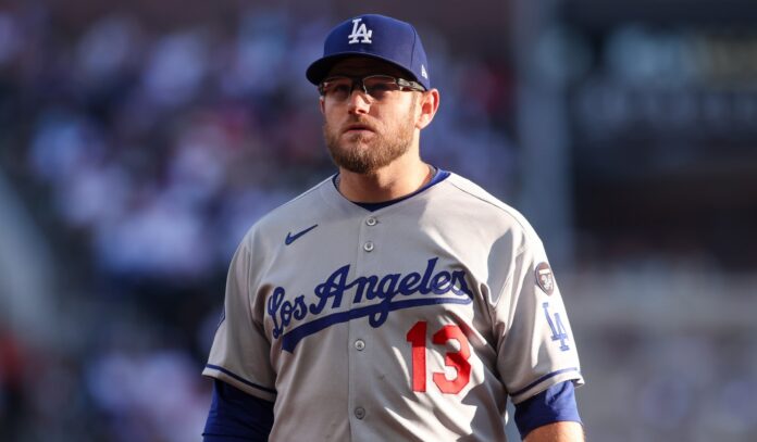 Dodgers Arenado Update With Muncy Struggling to Hit Dodgers Arenado Update With Muncy Struggling to Hit