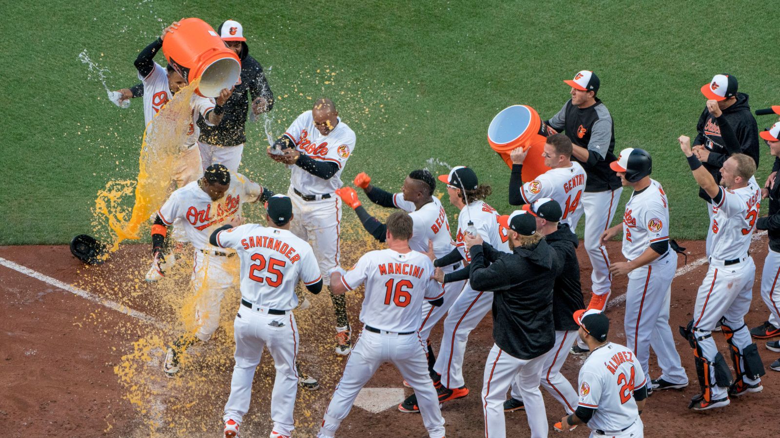 Baltimore Orioles 2018 - ATL Braves Country