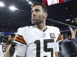 Browns' QB Flacco Discusses Shedeur Sanders Being in Camp