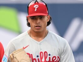 Phillies Ace Sets Ugly MLB Record, Losing Cy Young Hopes