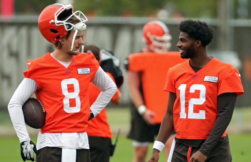 A Crowded Quarterback Room - ATL Braves Country A Crowded Quarterback Room