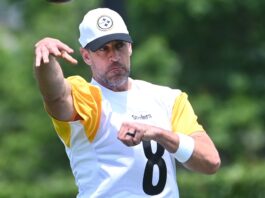 Aaron Rodgers Had One Unusual Request Before Steelers Signing