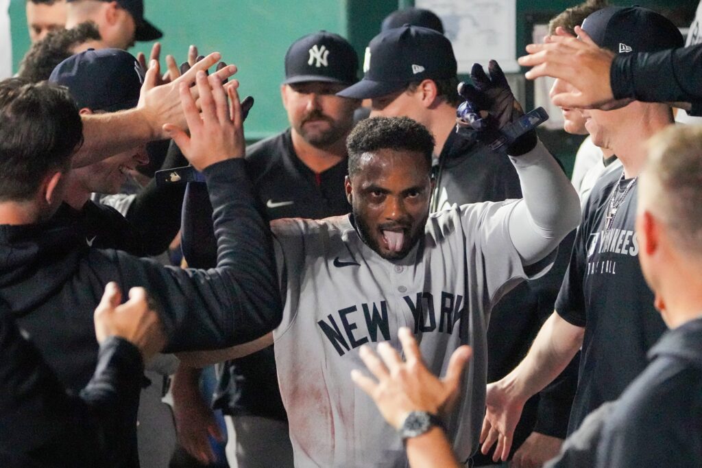 Yankees Stay Hot, Royals Slide