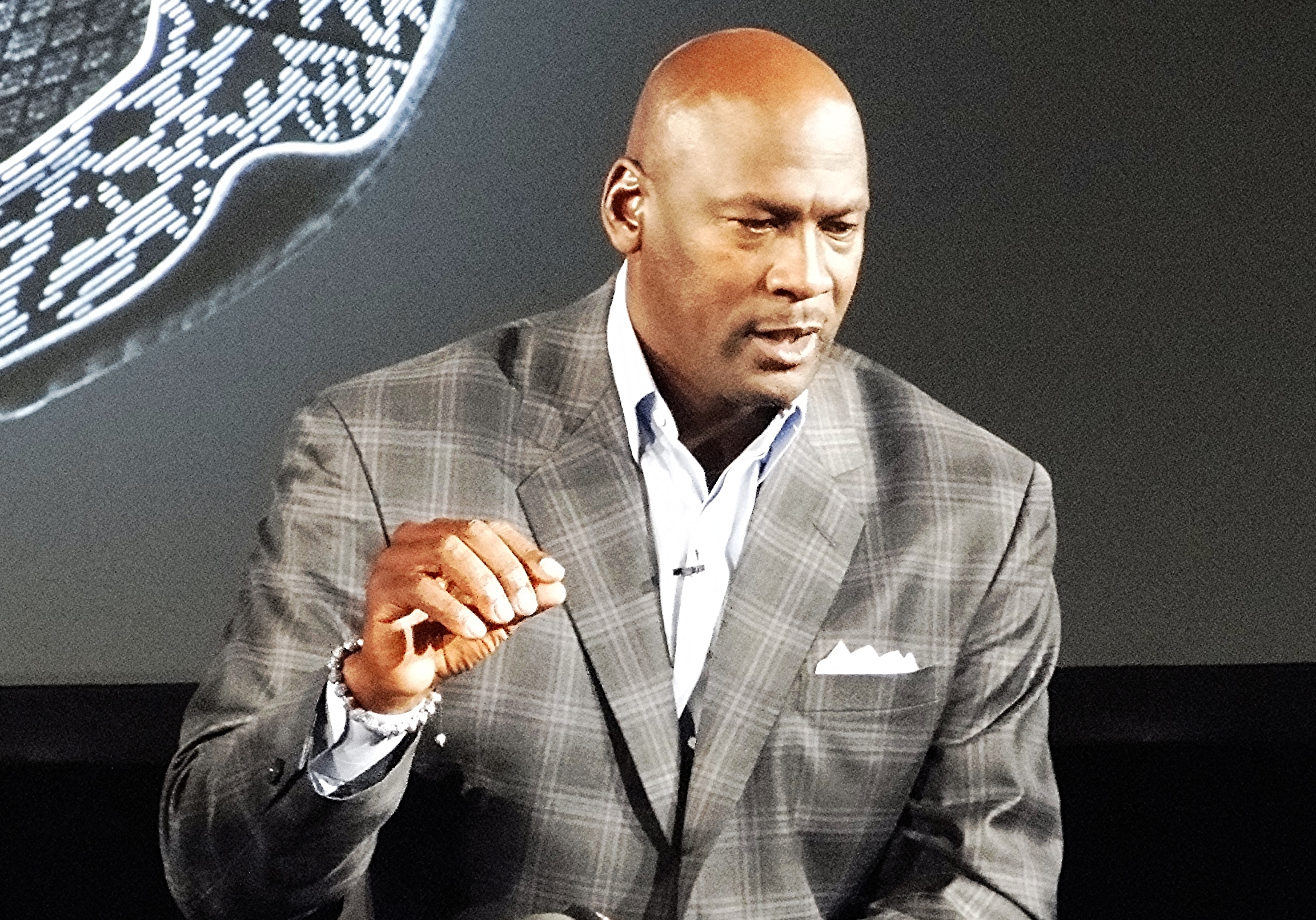 Michael Jordan - 01 - ATL Braves Country