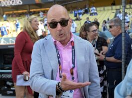 Yankees Fans Light Up Brian Cashman in New York