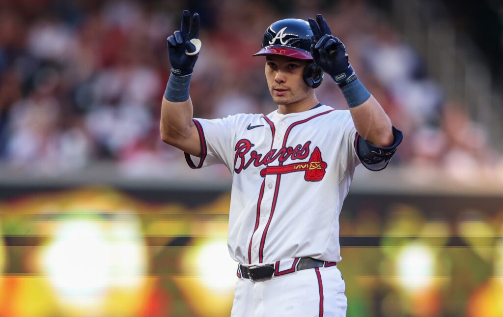 Fairchild Out, León In For the Atlanta Braves