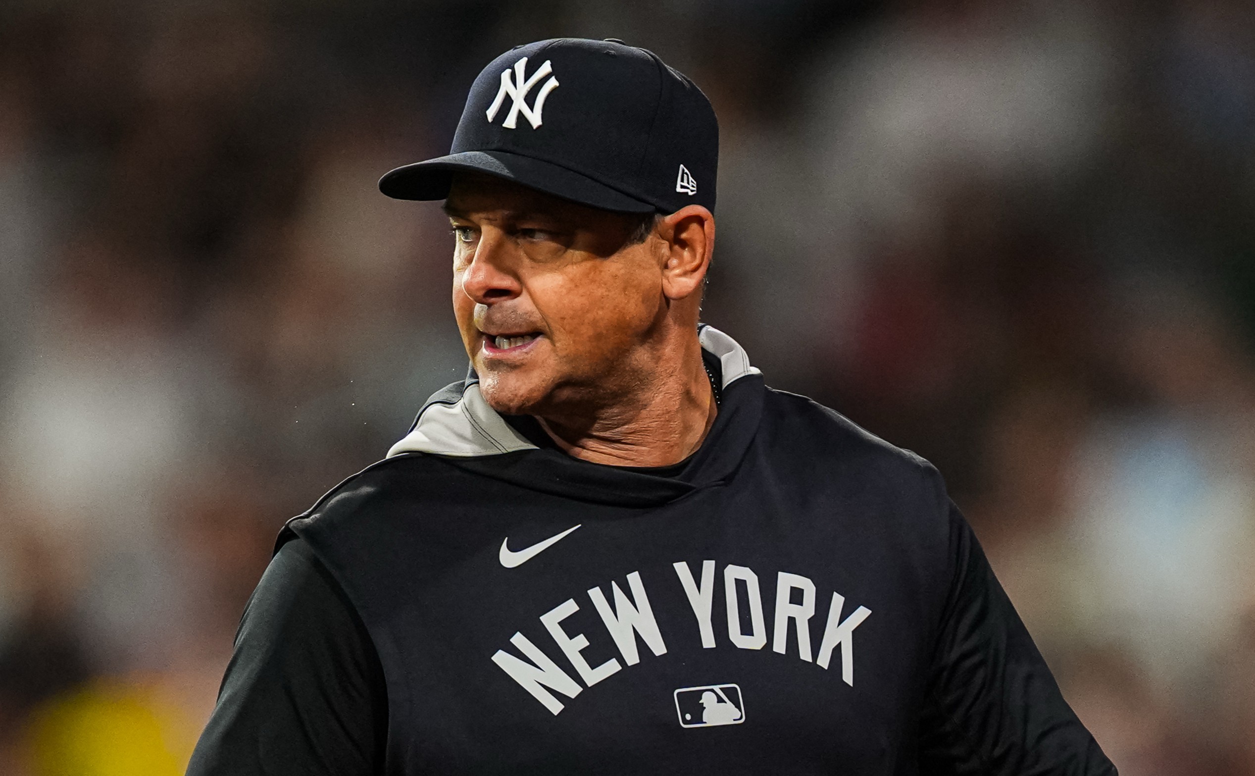 Umpire Apologizes to Yankees For Bad Calls, Boone Ejected