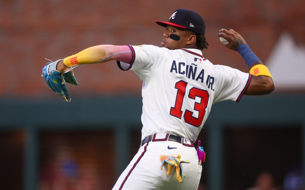 A Deceptive Setup, a Devastating Throw