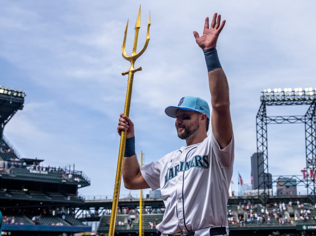Cal Raleigh Breaks Griffey's Record—and the Internet - ATL Braves Country Cal Raleigh Breaks Griffey's Record—and the Internet