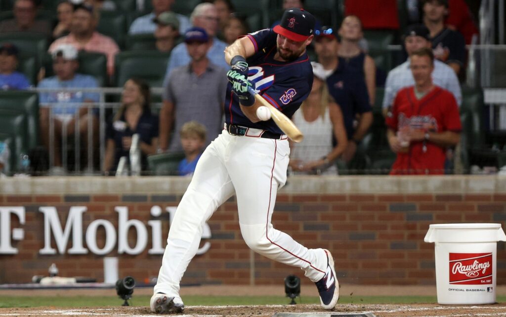 Cal Raleigh Becomes First Catcher to Win MLB Home Run Derby