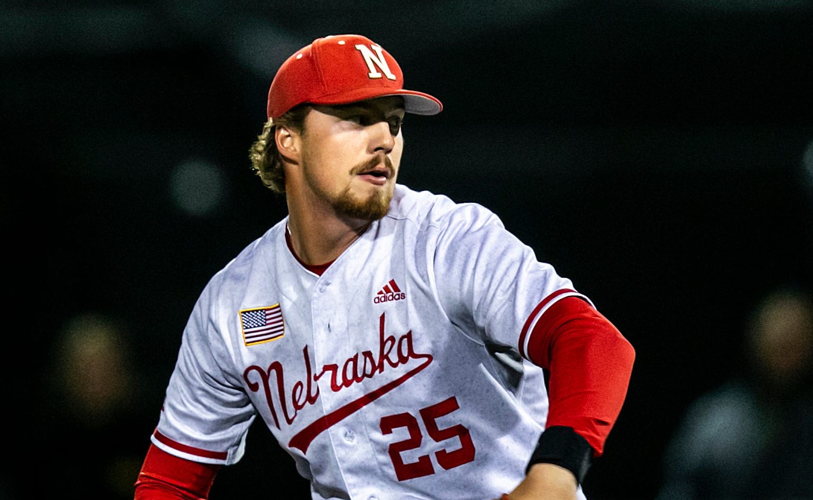 Atlanta Braves Sign Righty Pitcher Out of Nebraska