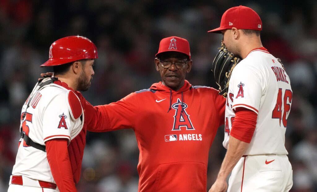 Washington Reunites With His Team - ATL Braves Country Washington Reunites With His Team