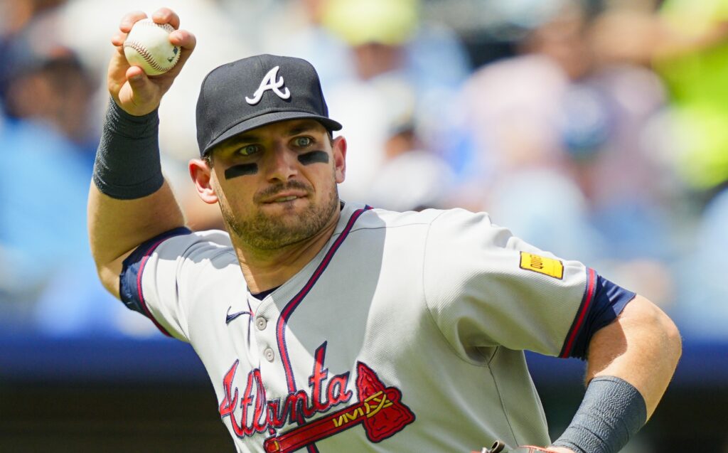 Braves Austin Riley’s Abdominal Issue Lingers