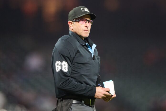 Umpire Completely Freezes on Close Call Play at First Umpire Completely Freezes on Close Call Play at First