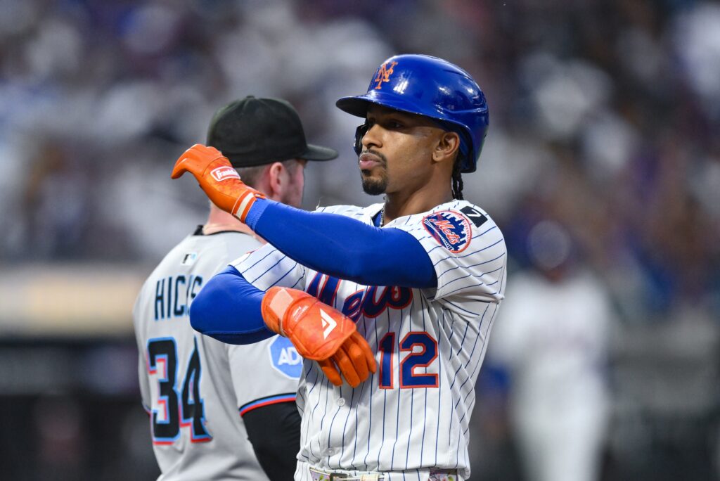 Baseball Twitter Has a Meltdown — in a Good Way