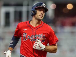 Braves' Matt Olson, Brian Snitker Ejected After Controversial Call