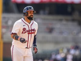 Braves Sign Veteran Catcher Sandy León to Minor League Deal