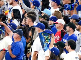 Dodgers Troll Blue Jays Fans With One Brutal Line Dodgers Troll Blue Jays Fans With One Brutal Line