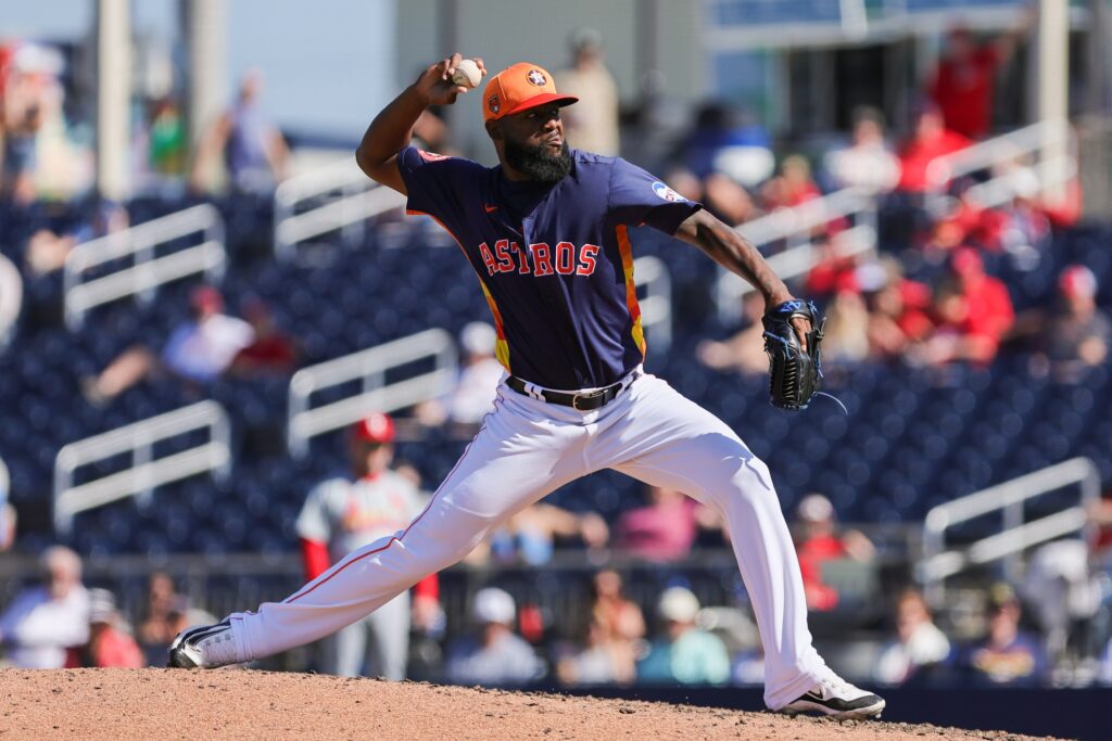 Suero Looks to Rebuild in Pitcher-Friendly Oakland System