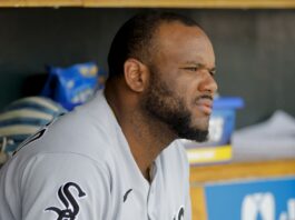 Veteran Chicago Infielder Announces His Retirement