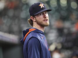 Astros Closer On IL, Uncertain for Opening Day
