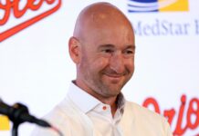 Orioles Manager’s Jaw Crushed After Brutal Foul Ball Orioles Manager's Jaw Crushed After Brutal Foul Ball