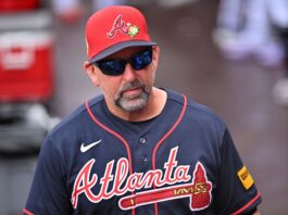 Walt Weiss Wins Over Braves Fans After Tackling Player Walt Weiss Wins Over Braves Fans After Tackling Player