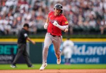 Braves SS Off to Strong Start During Rehab Assignment Braves SS Off to Strong Start During Rehab Assignment