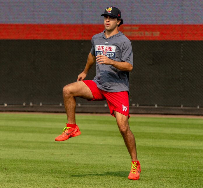 Red Sox Fans Slam Star For Flaunting His Girlfriend