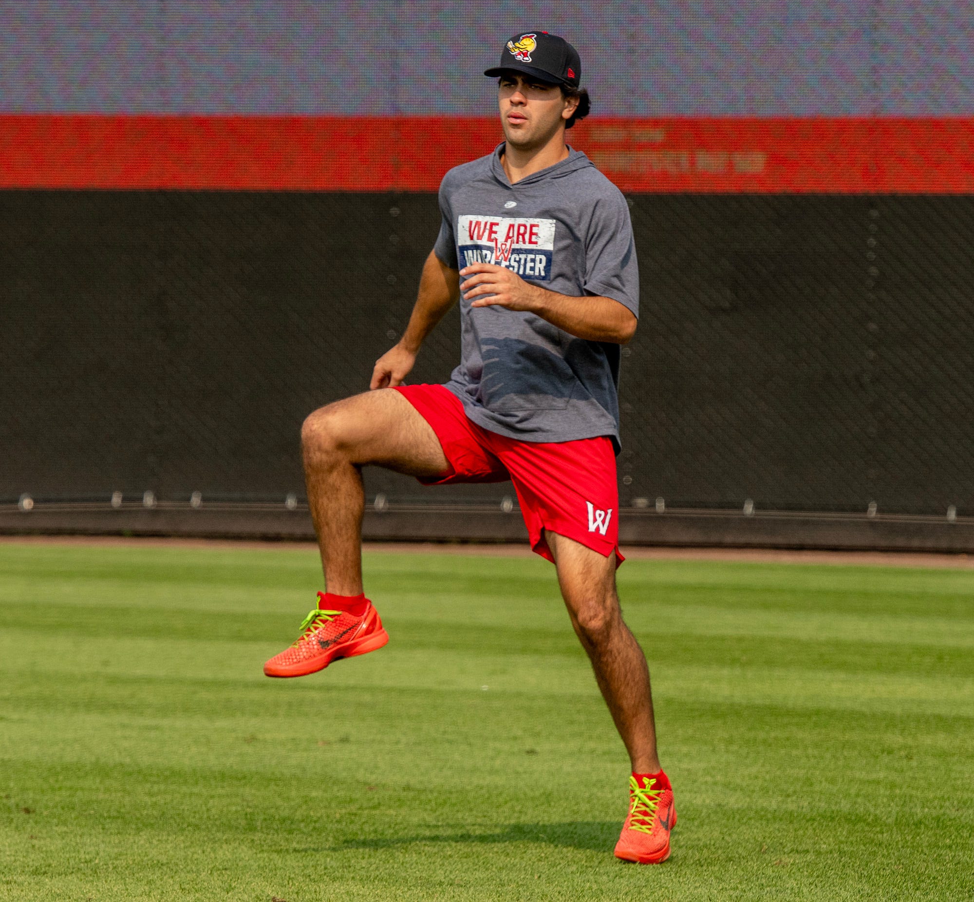 Red Sox Fans Slam Star For Flaunting His Girlfriend