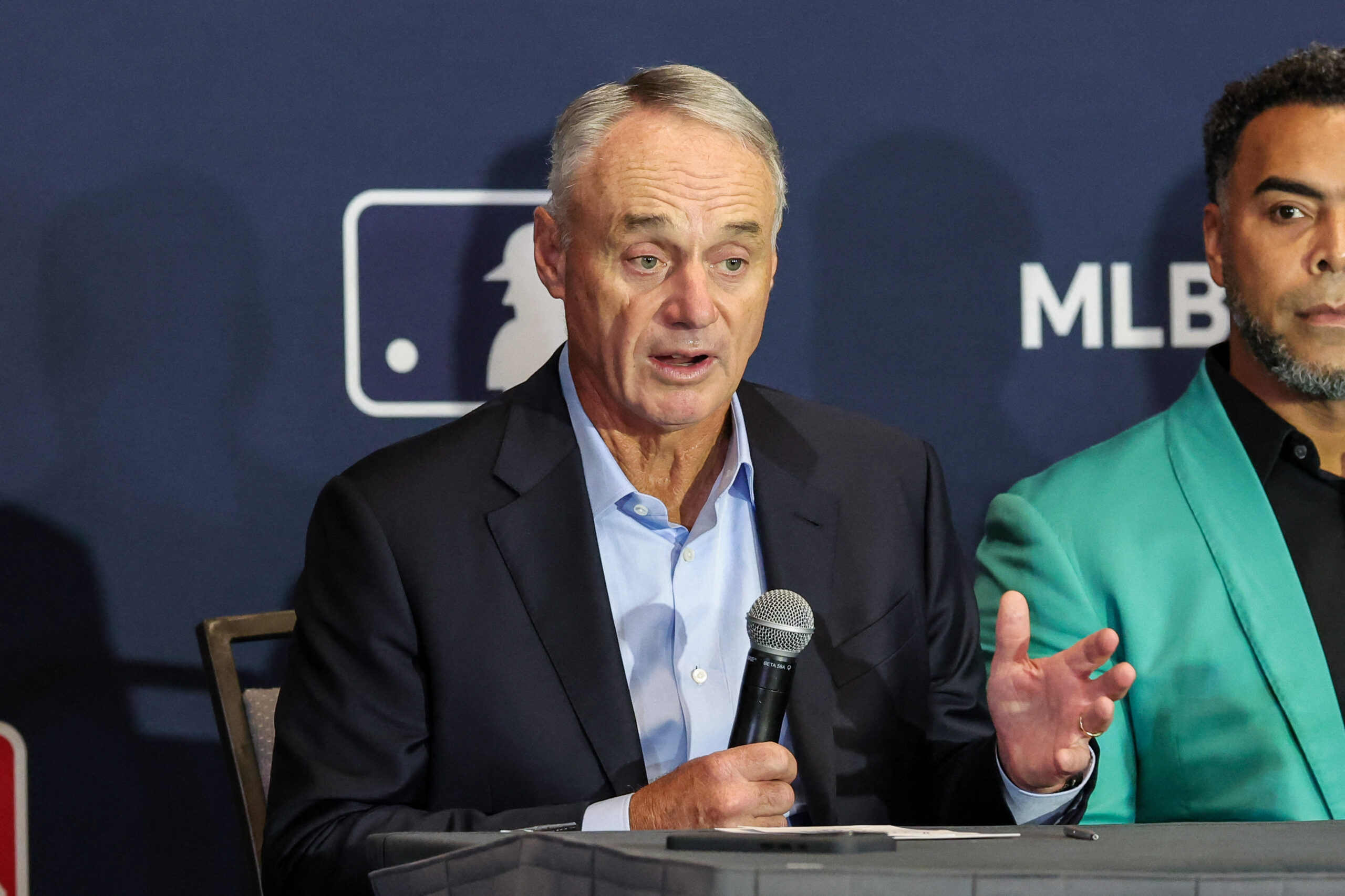 MLB Players Send Message to Rob Manfred Amid Lockout Rumors MLB Players Send Message to Rob Manfred Amid Lockout Rumors